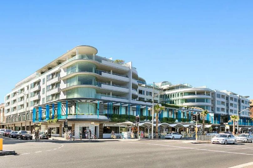 In the heart of Bondi, stroll to the beach