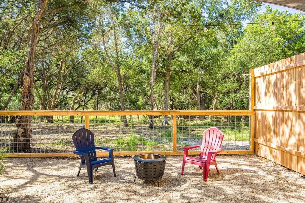 Romantic Driftwood Tiny Casita w Country Views