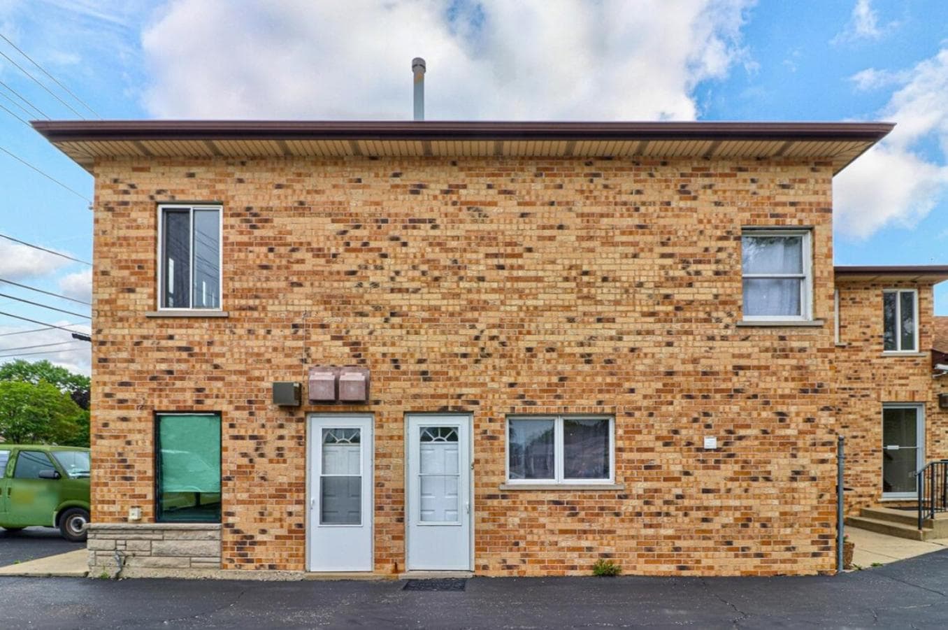 Getaway Near ORD With Great Local Amenities