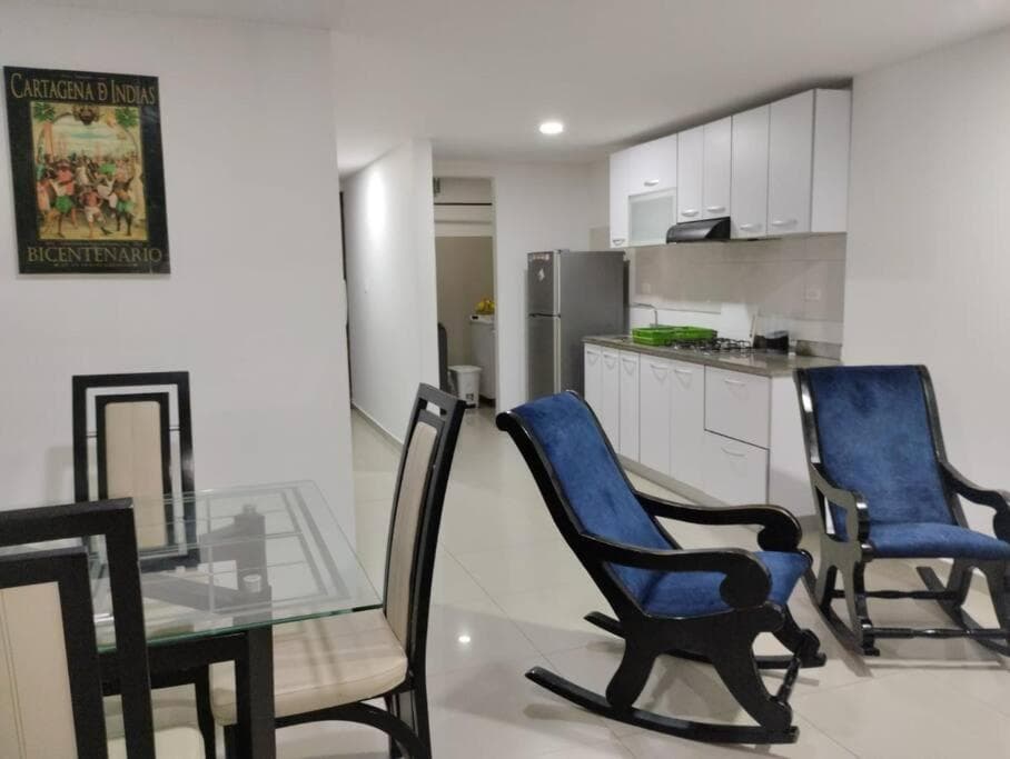 Apto de 3 alcobas, 2 balcones en lugar estratégico