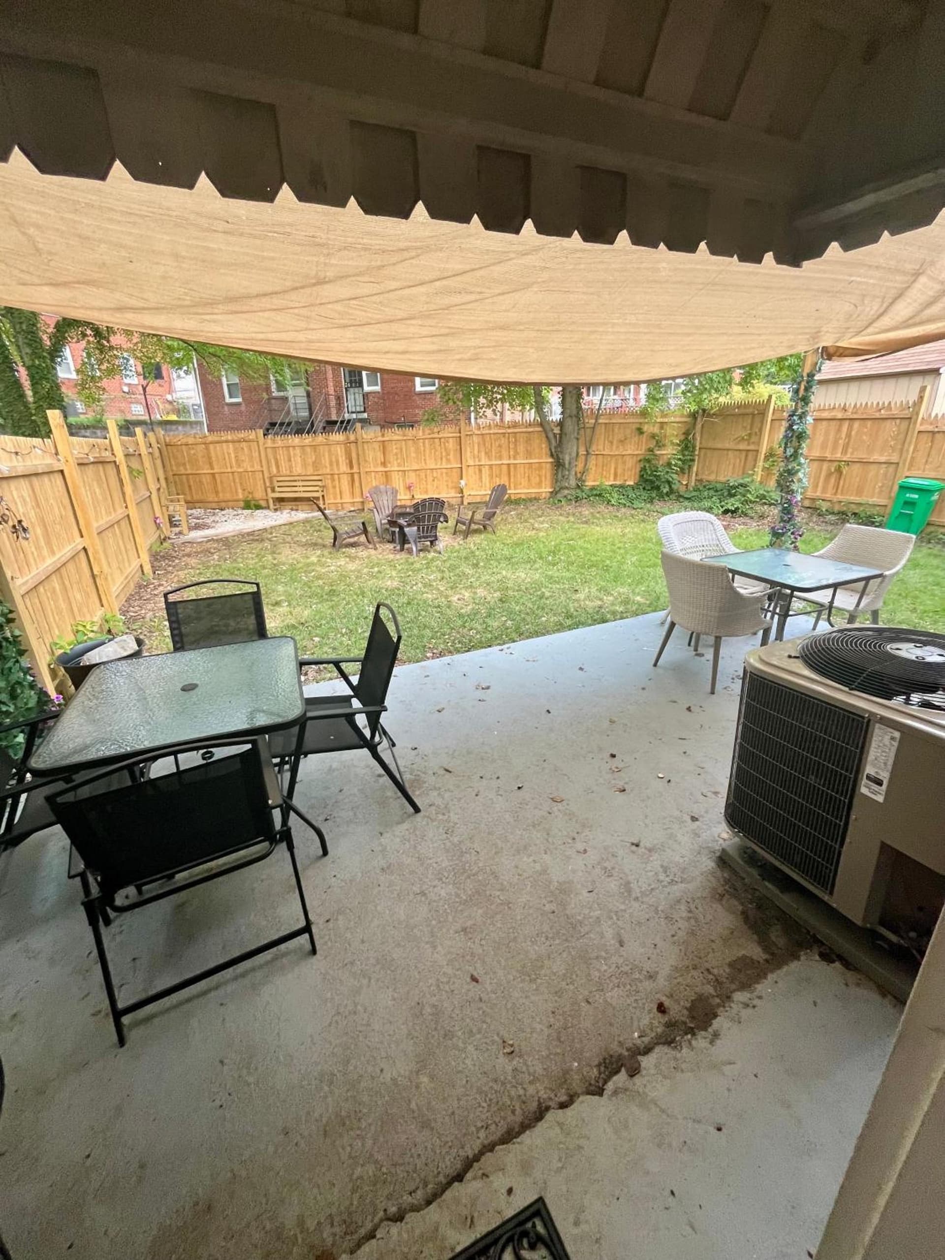 3BR W/ BASEMENT HOME 'THE LION’S DEN'