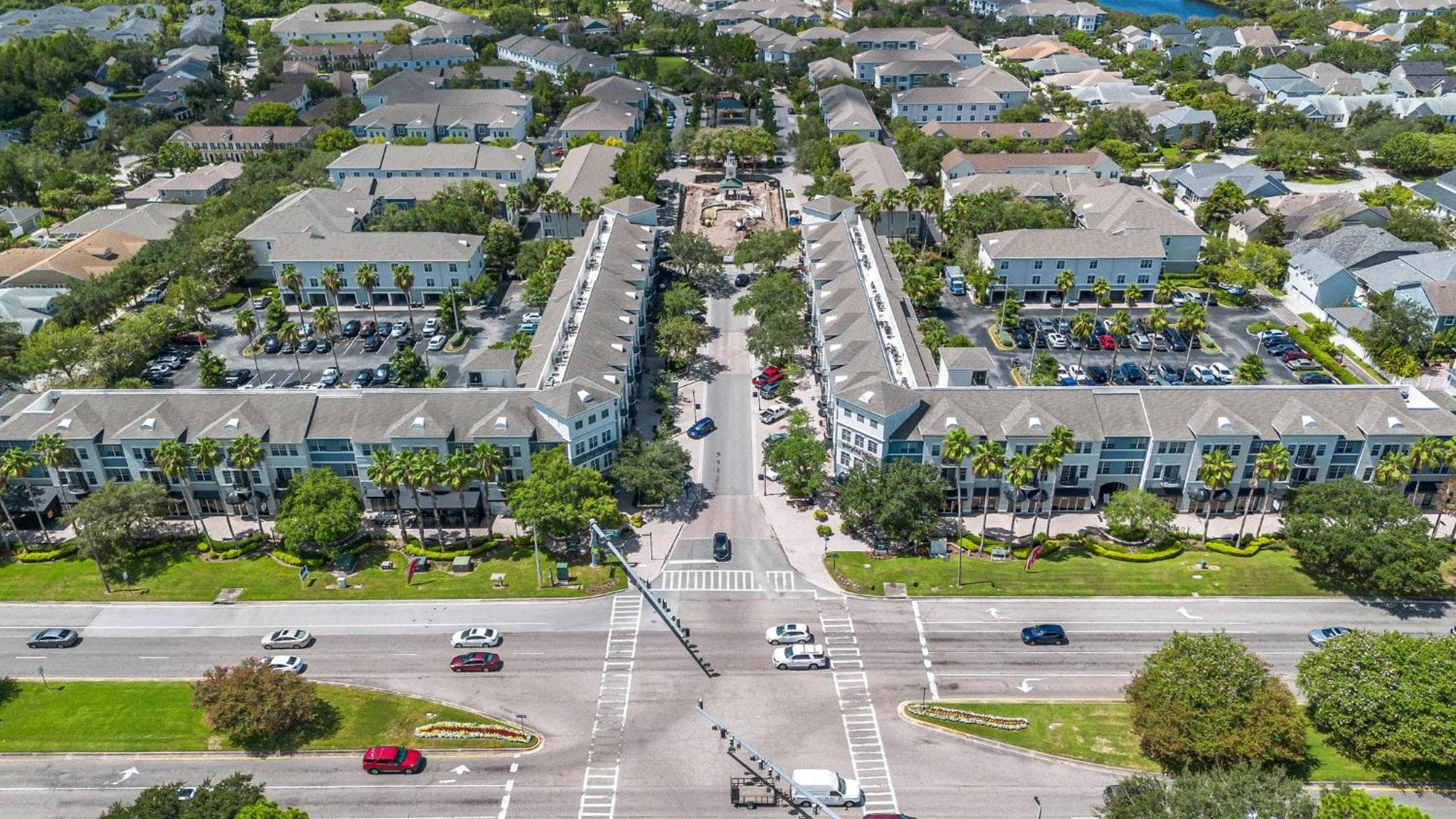 Stylish 2BR2BA w Pool, Gym Near Airport #3