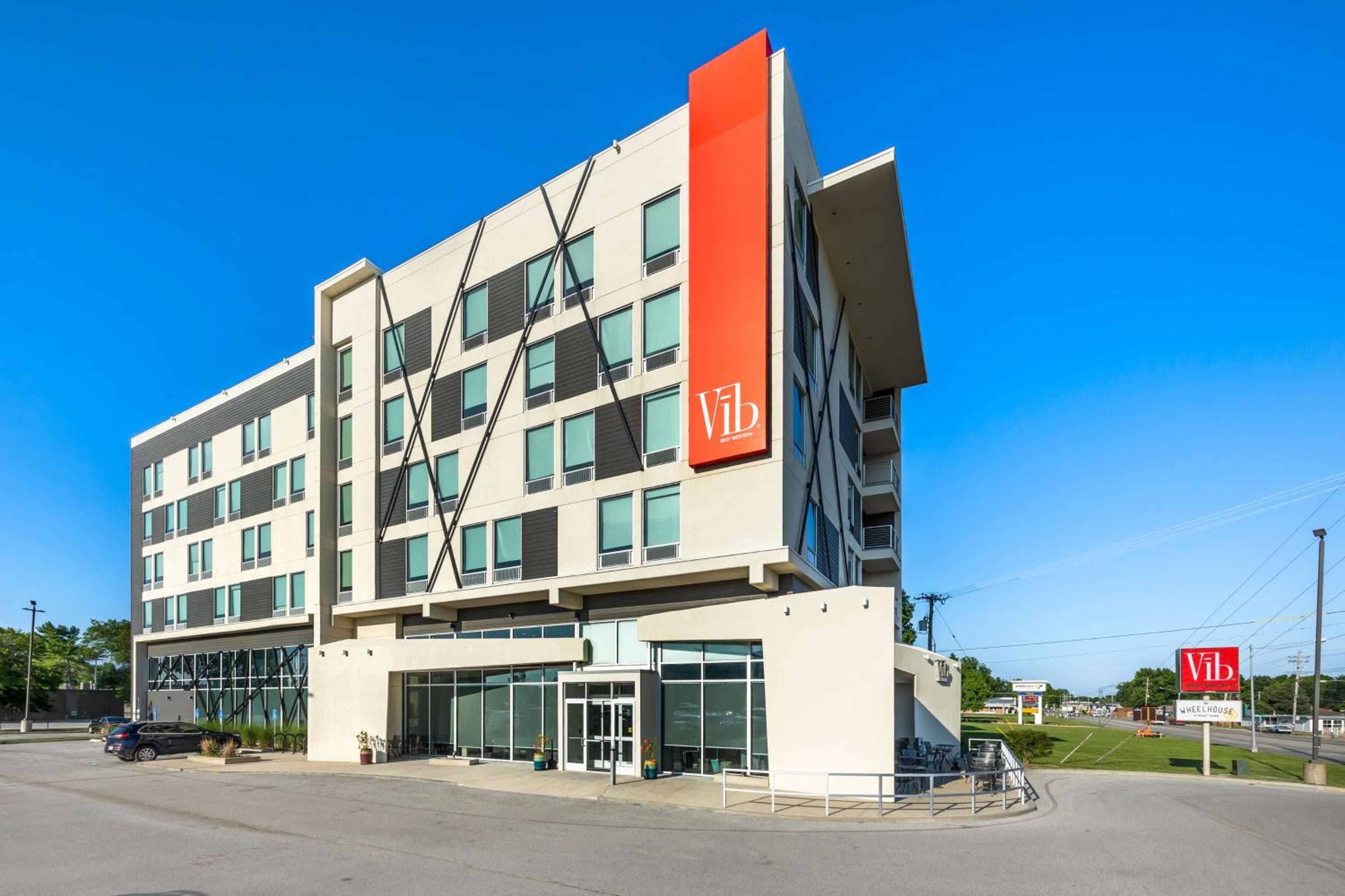 Best Western Premier Springfield Plaza District Hotel