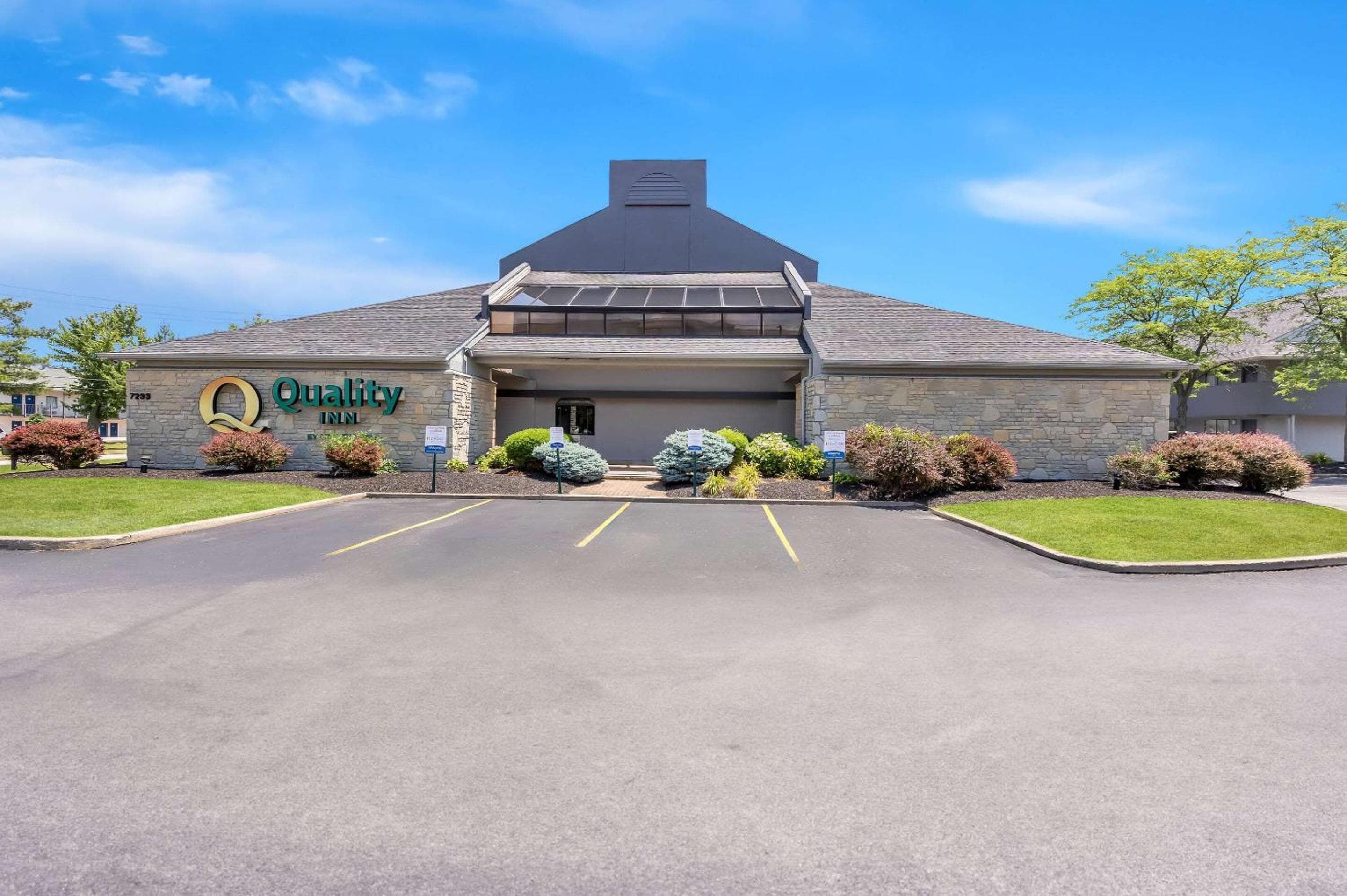 Quality Inn Middleburg Heights near Cleveland Airport