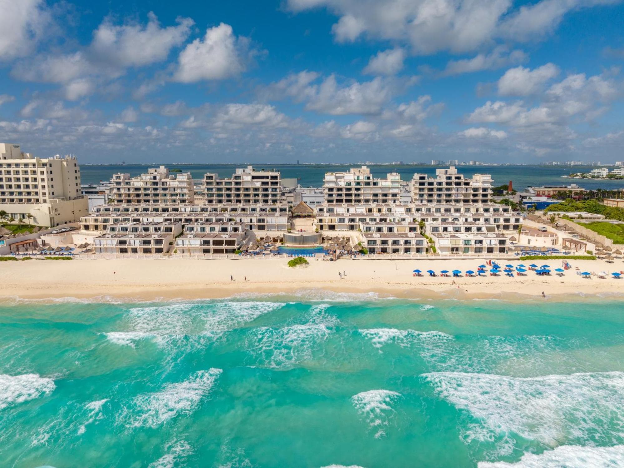 Sparkling Ocean View in Cancun