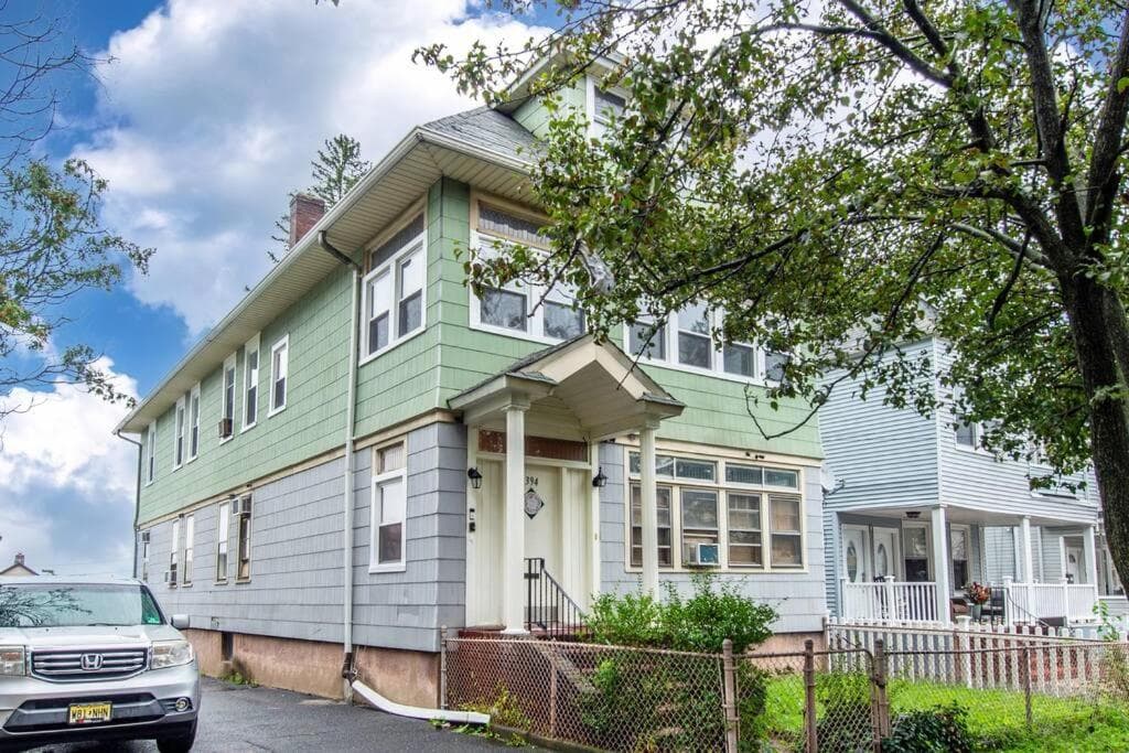 Perfect Private Unit in Passaic