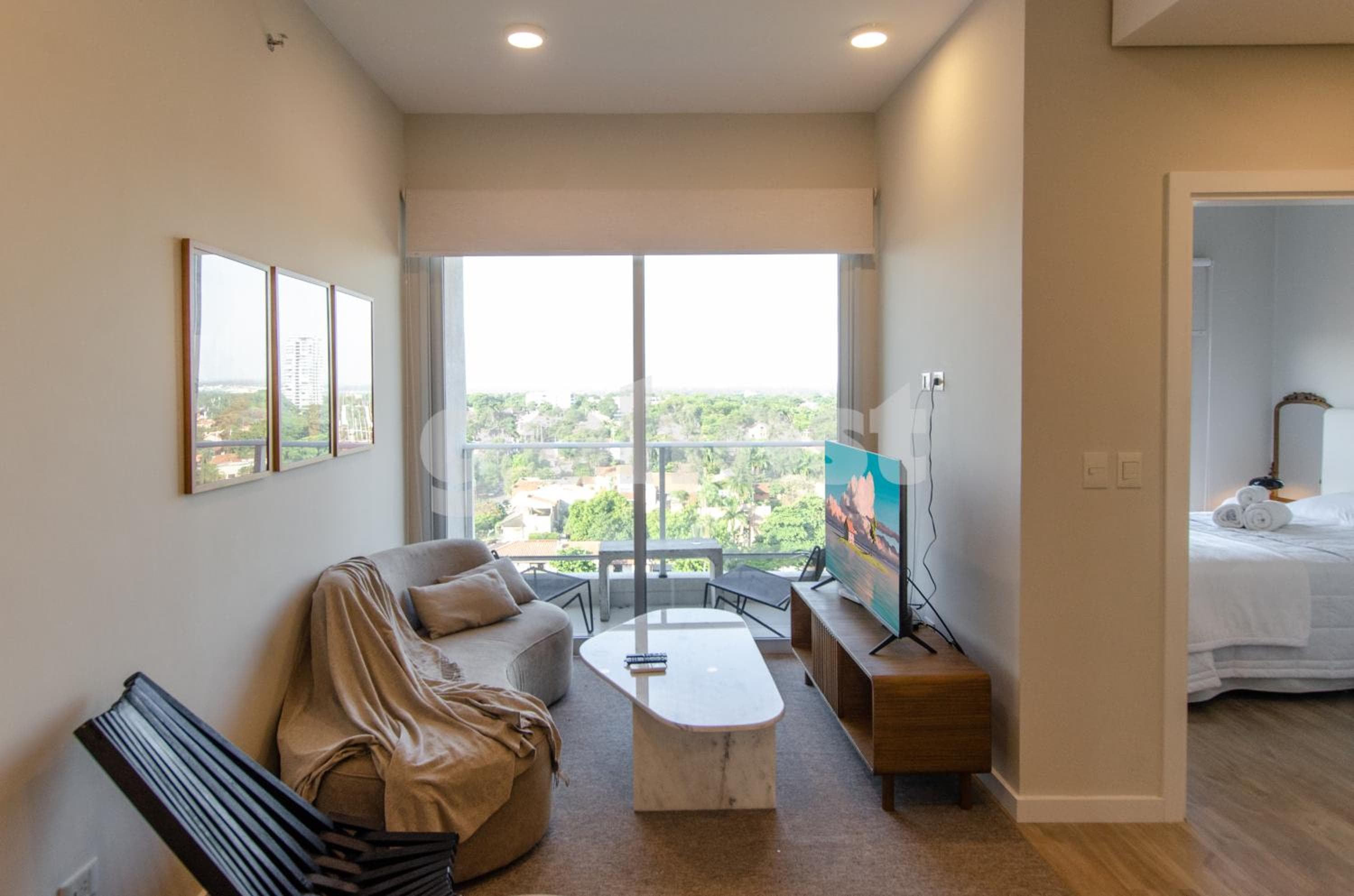 Newly built apartment in Las Lomas neighborhood
