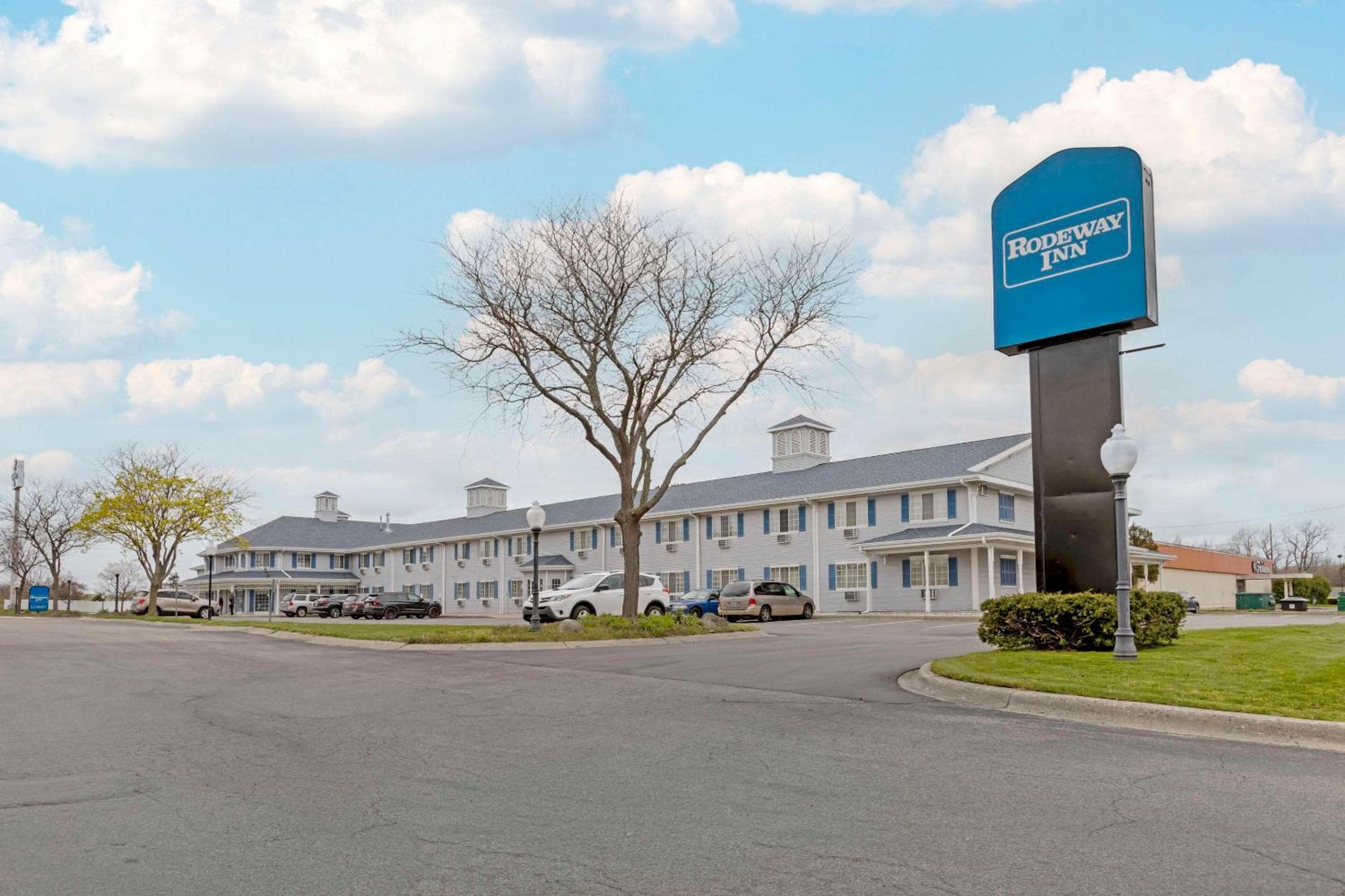Rodeway Inn Grandville - Grand Rapids