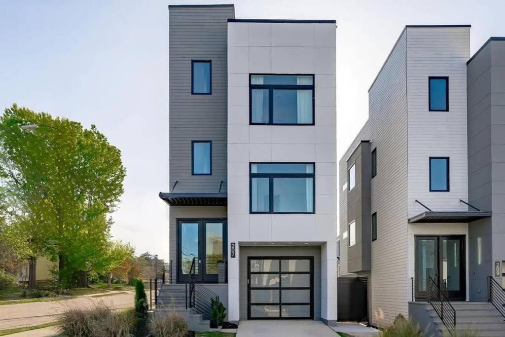Modern 4br - Heart of Downtown Raleigh - Views!