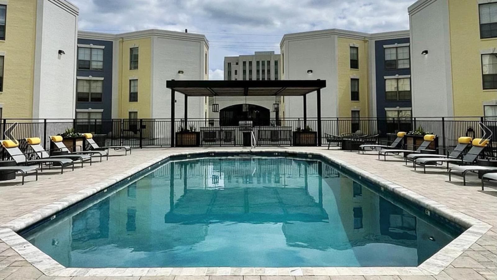 Landing at The Hive - 2 Bedrooms in Mid City North