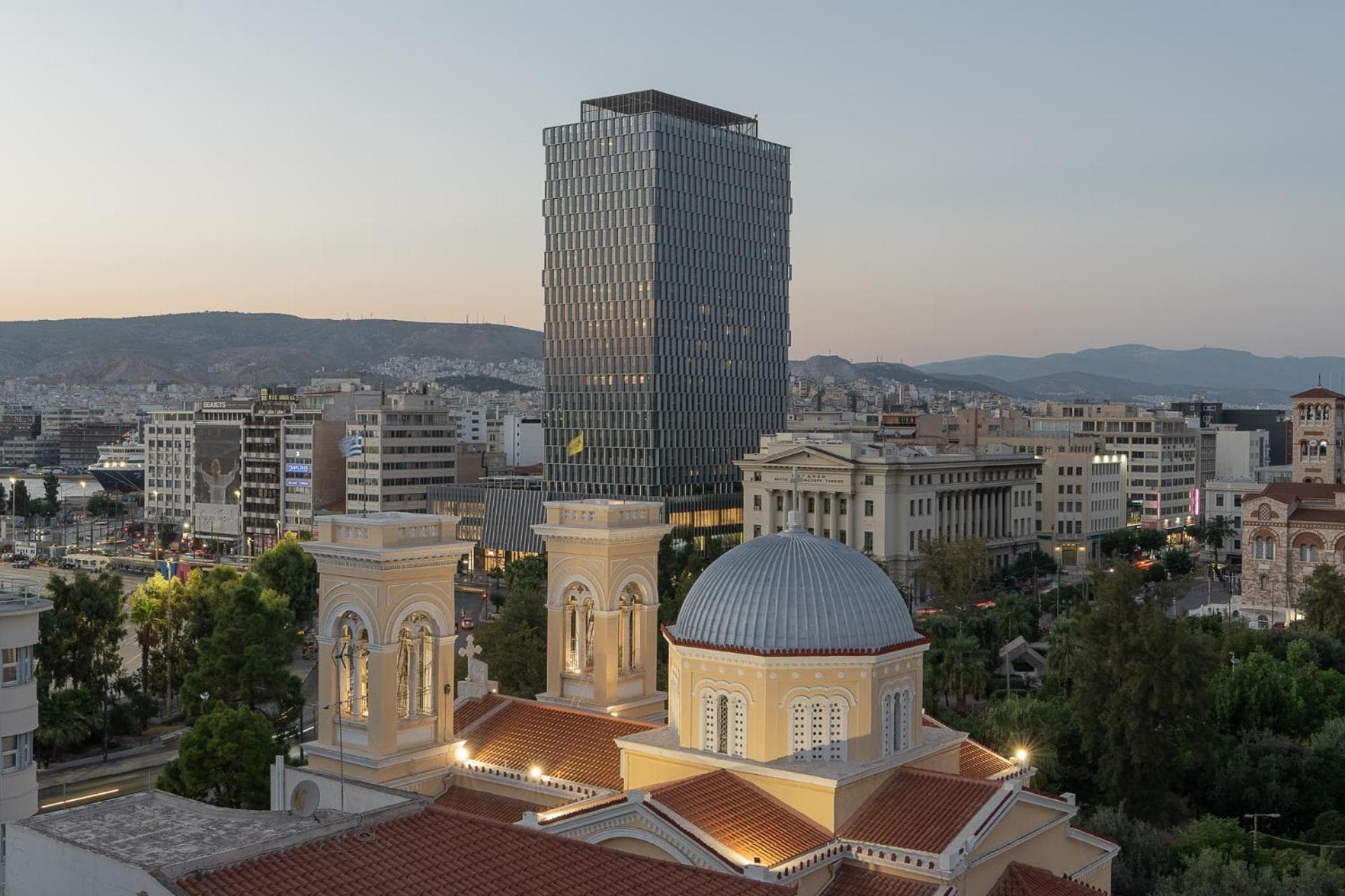 Piraeus City Hotel