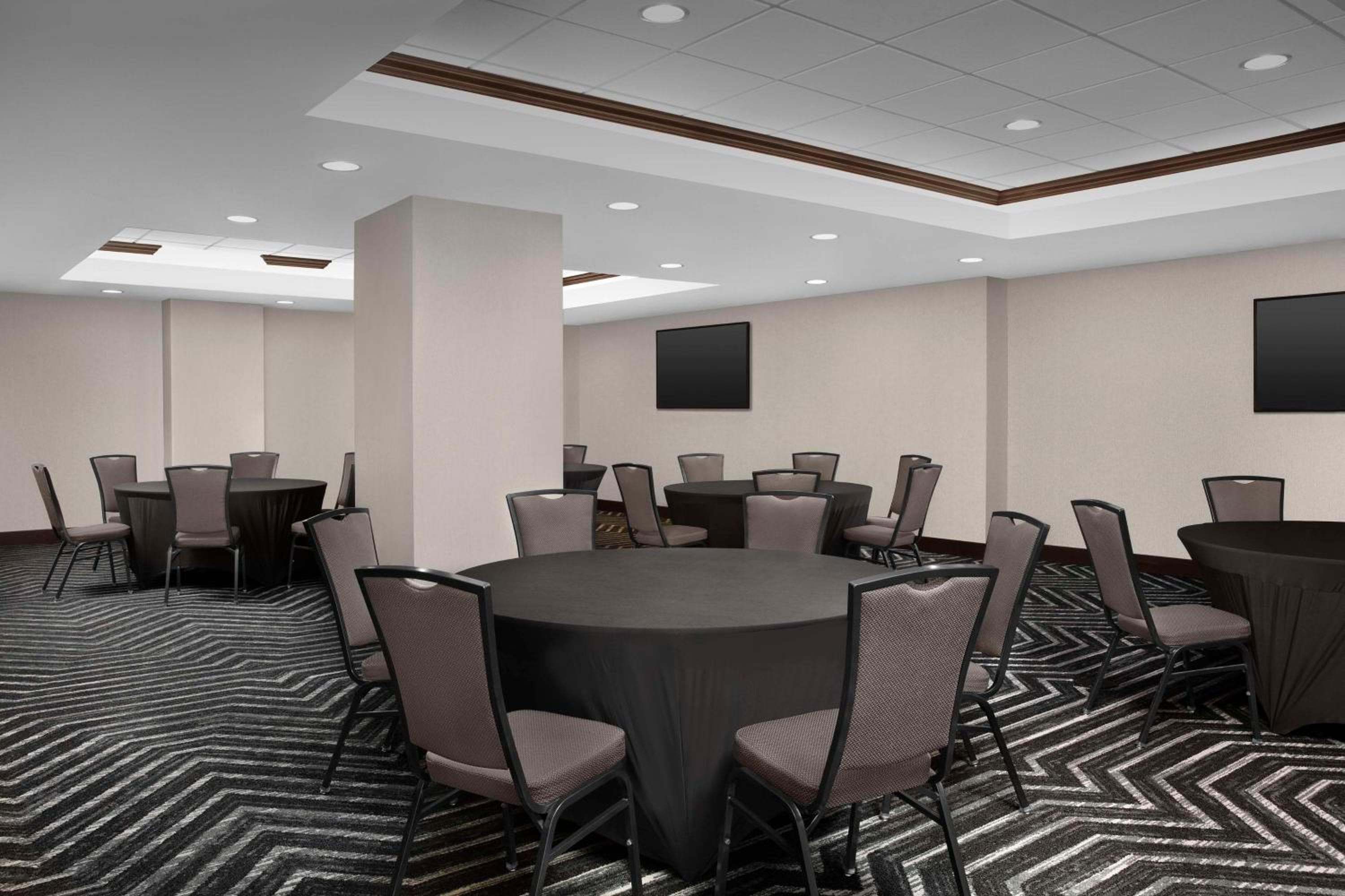 Homewood Suites Dallas Downtown