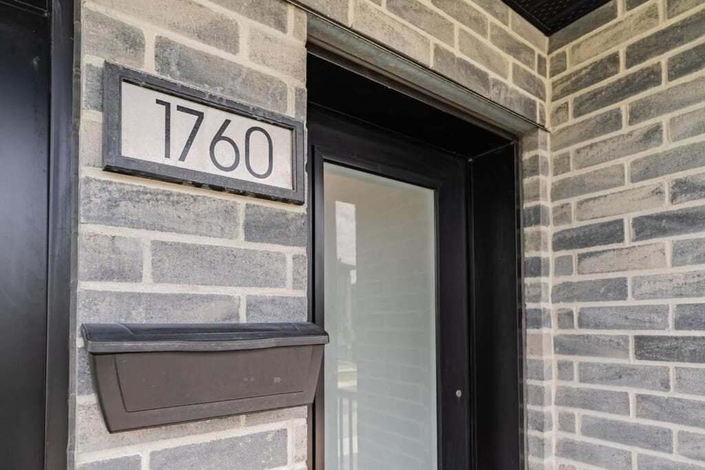 Modern 3BR Escape with 2 FREE Parking Spots
