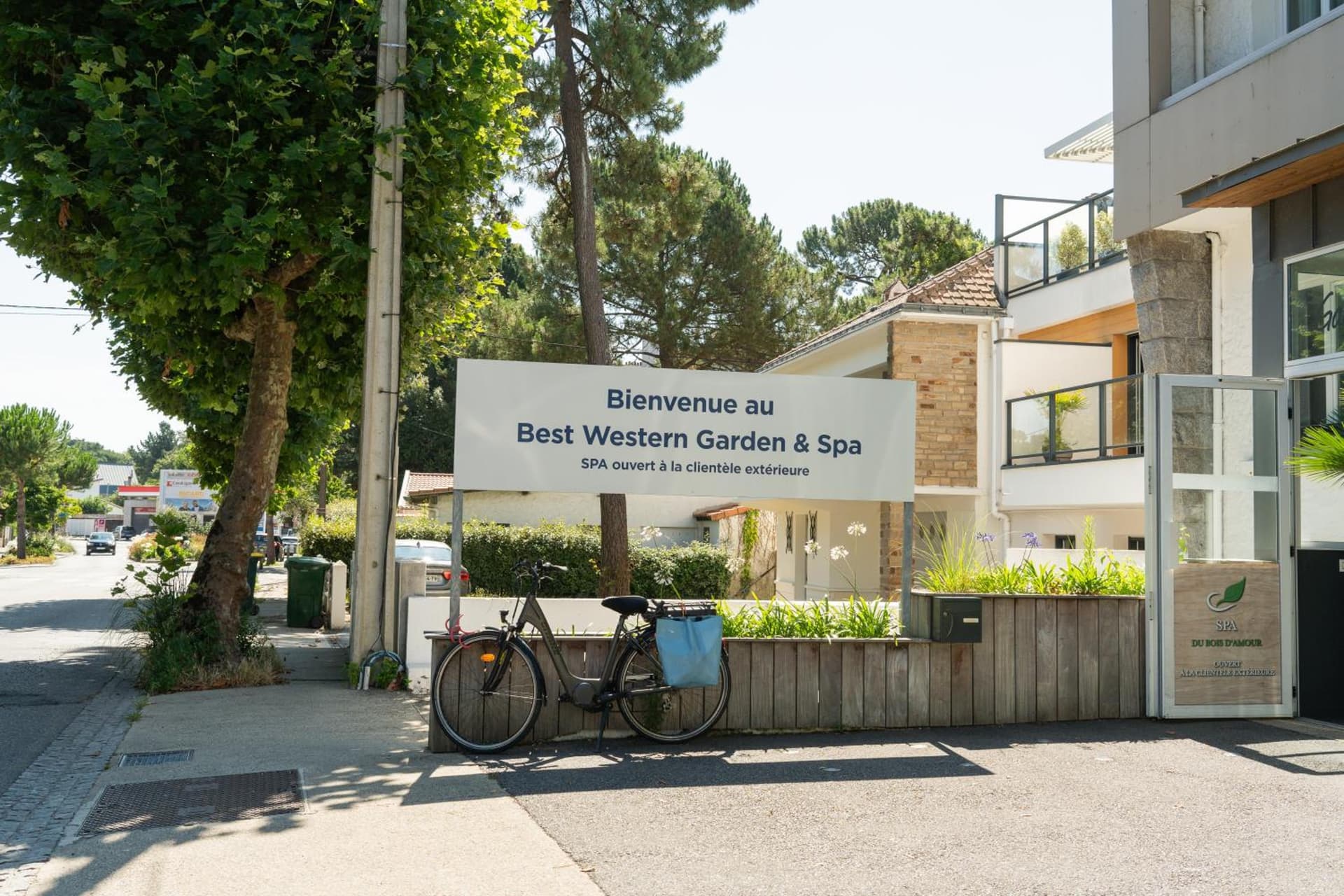 Best Western Hôtel Garden and Spa
