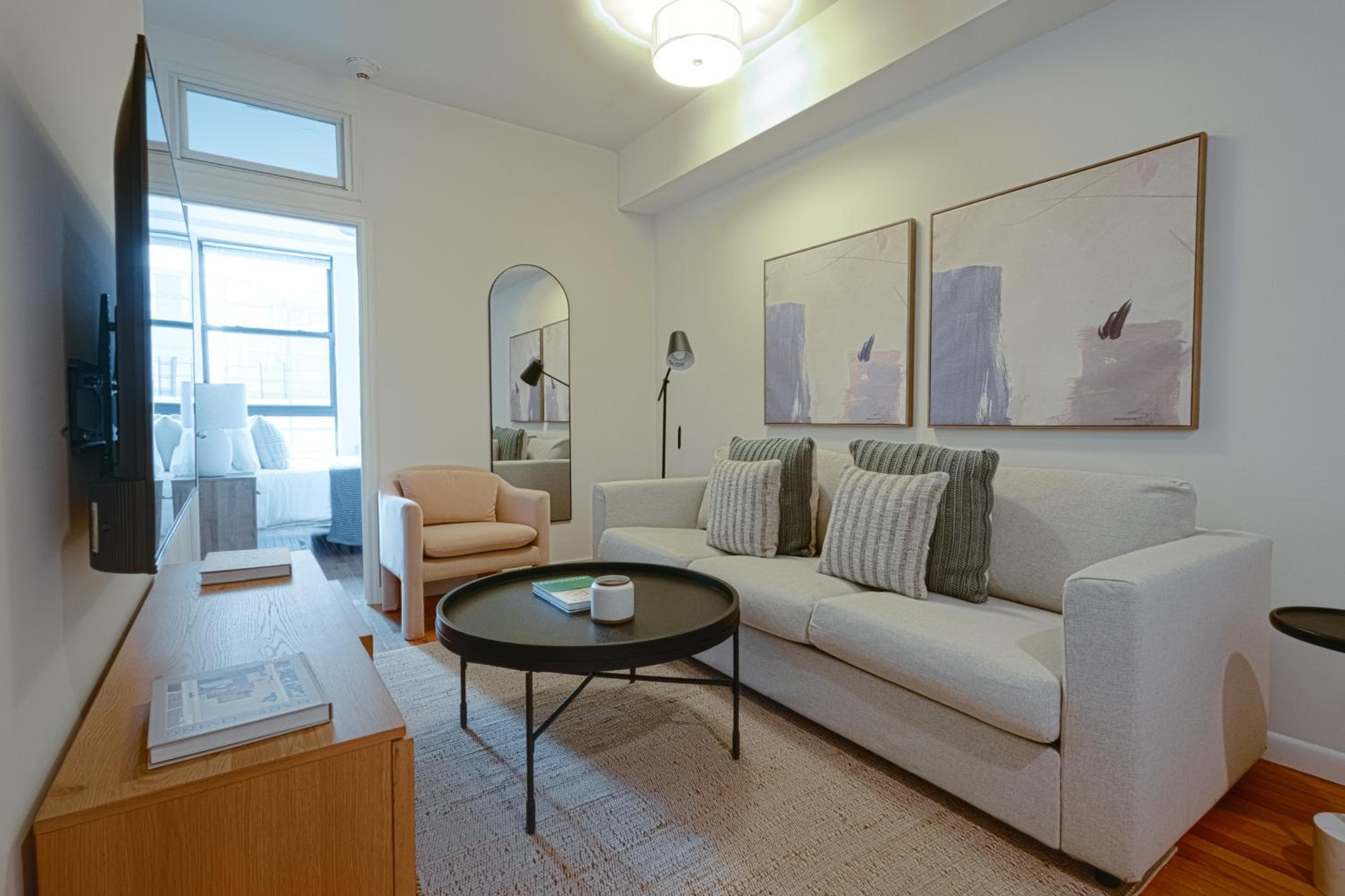 Spacious & Charmy 3BDR & 1 BTH Downtown Manhattan