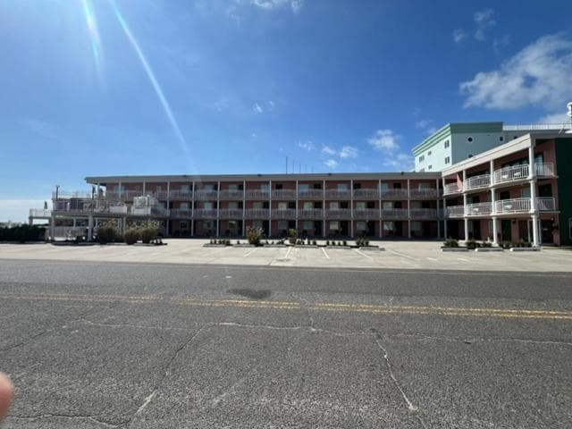 Coliseum Ocean Resort