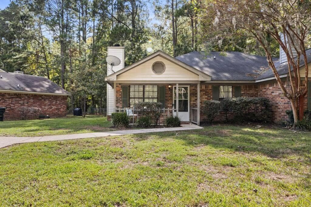 A Peaceful stay at The Pine Grove Retreat