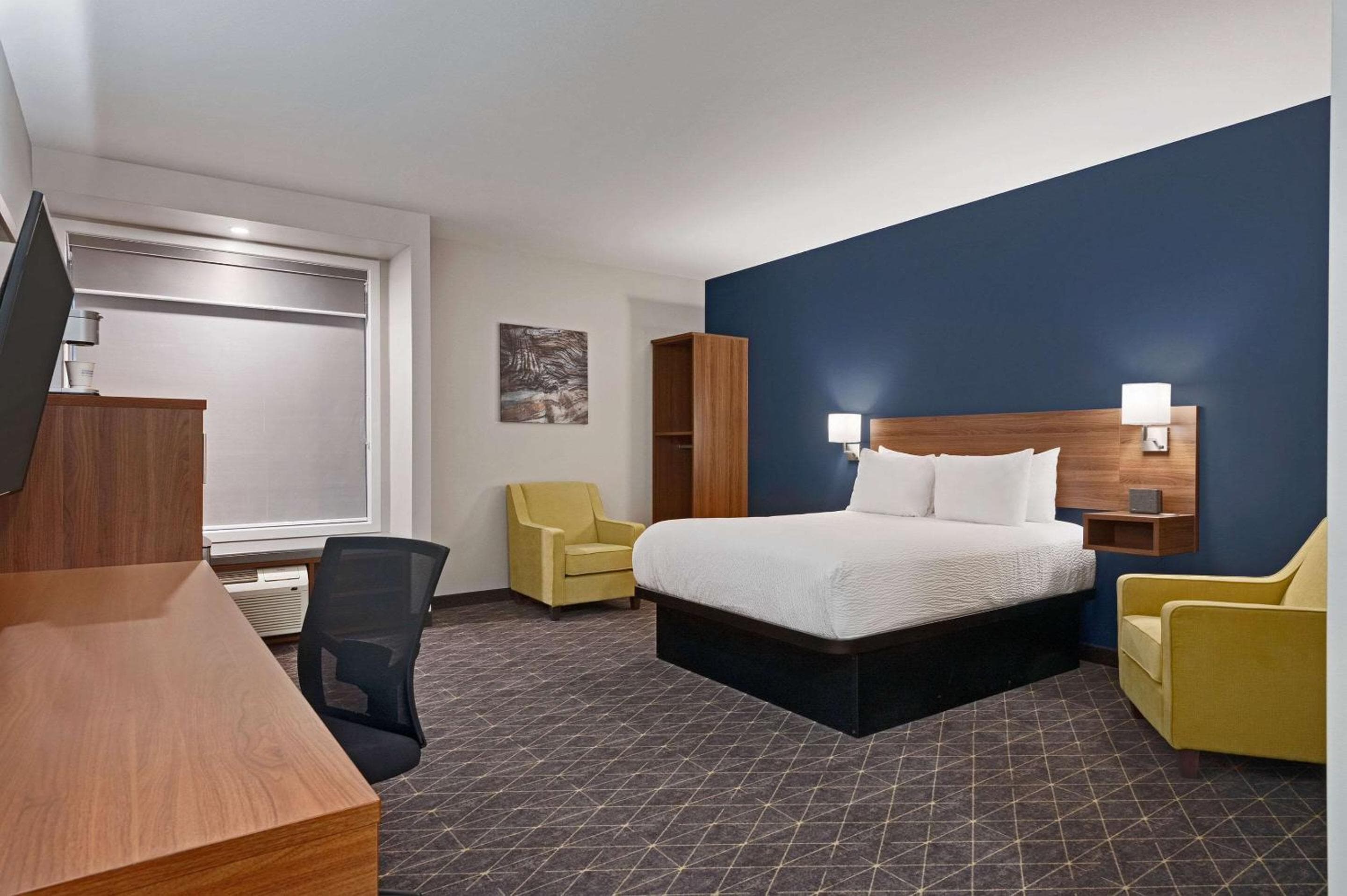 Park Inn by Radisson, Kelowna