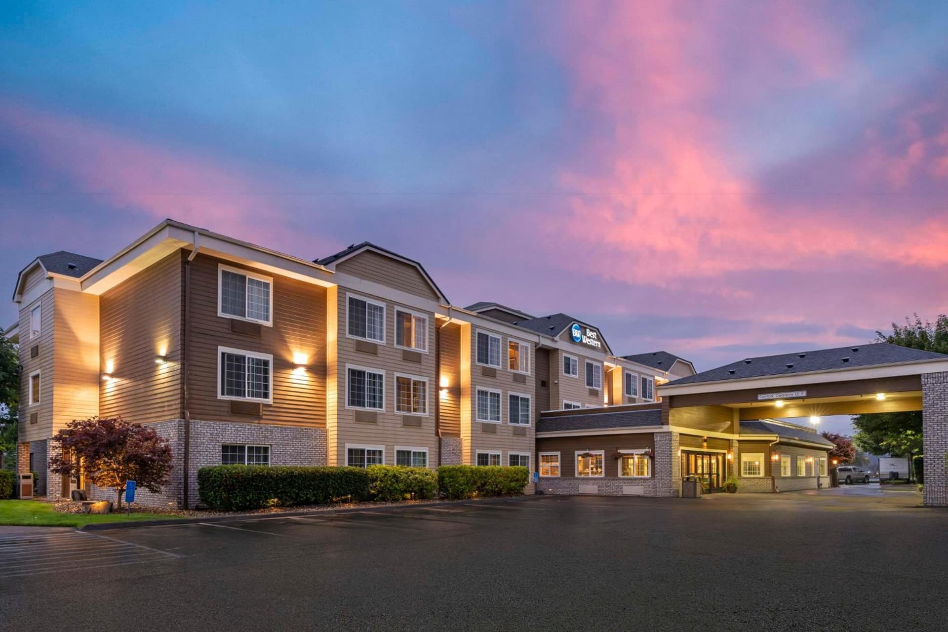 Best Western Columbia River Waterfront Hotel Astoria