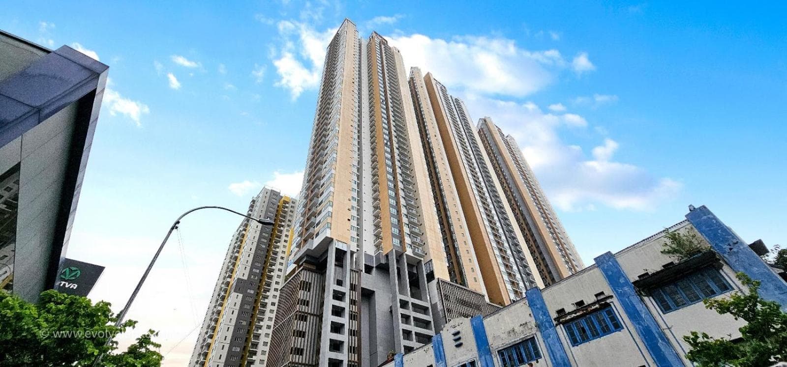 Blue Wing Apartments