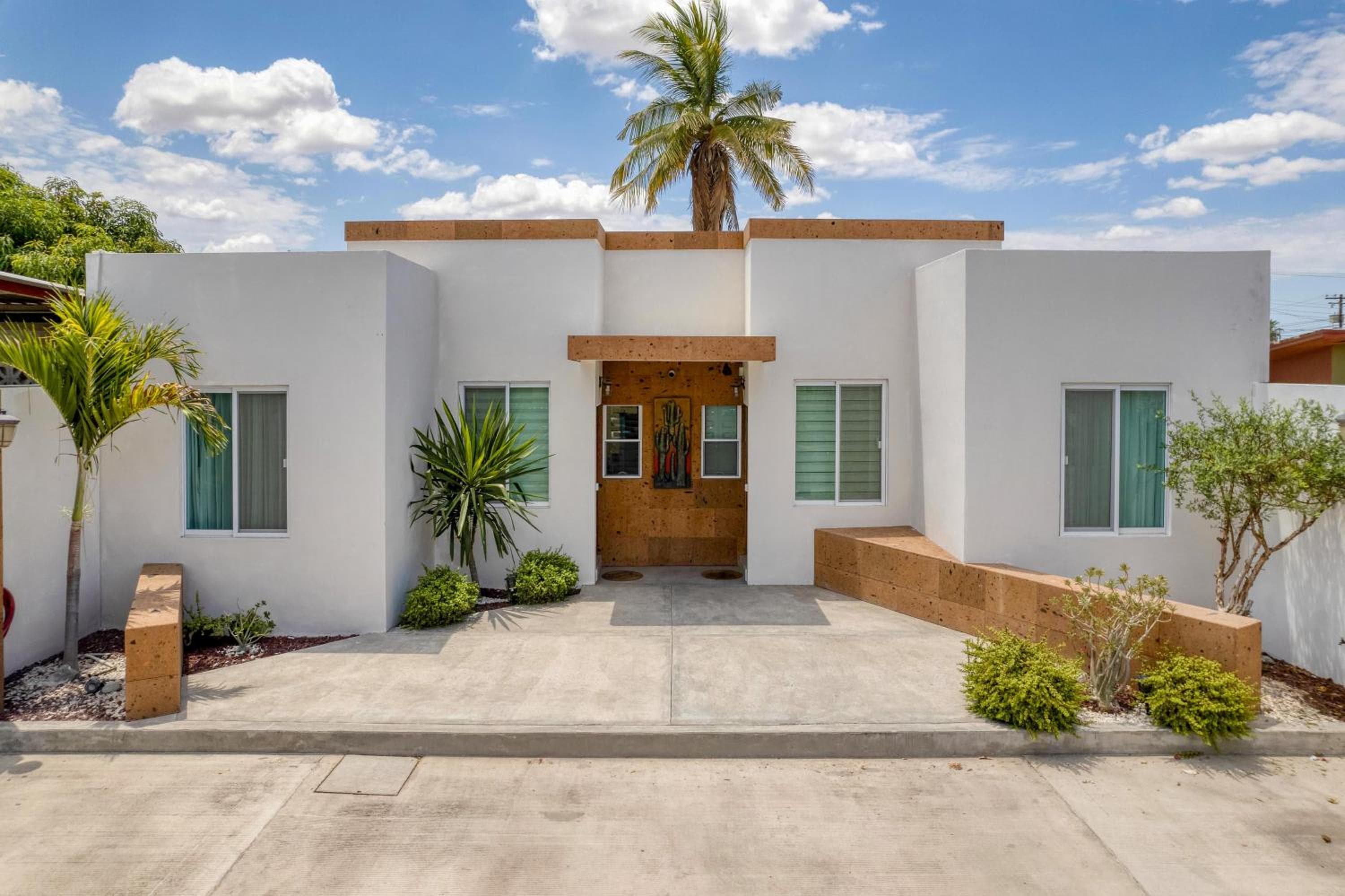 Lovely Casita at Pueblo Nuevo #2 Close to Downtown