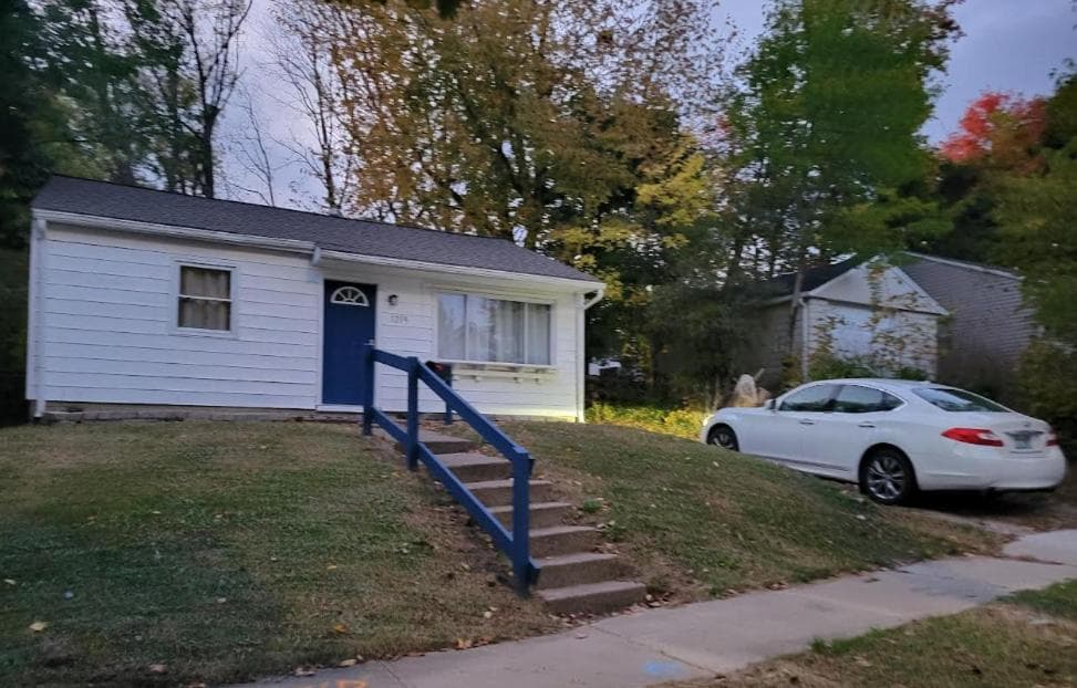 Charming Quiet 2 Bedroom House