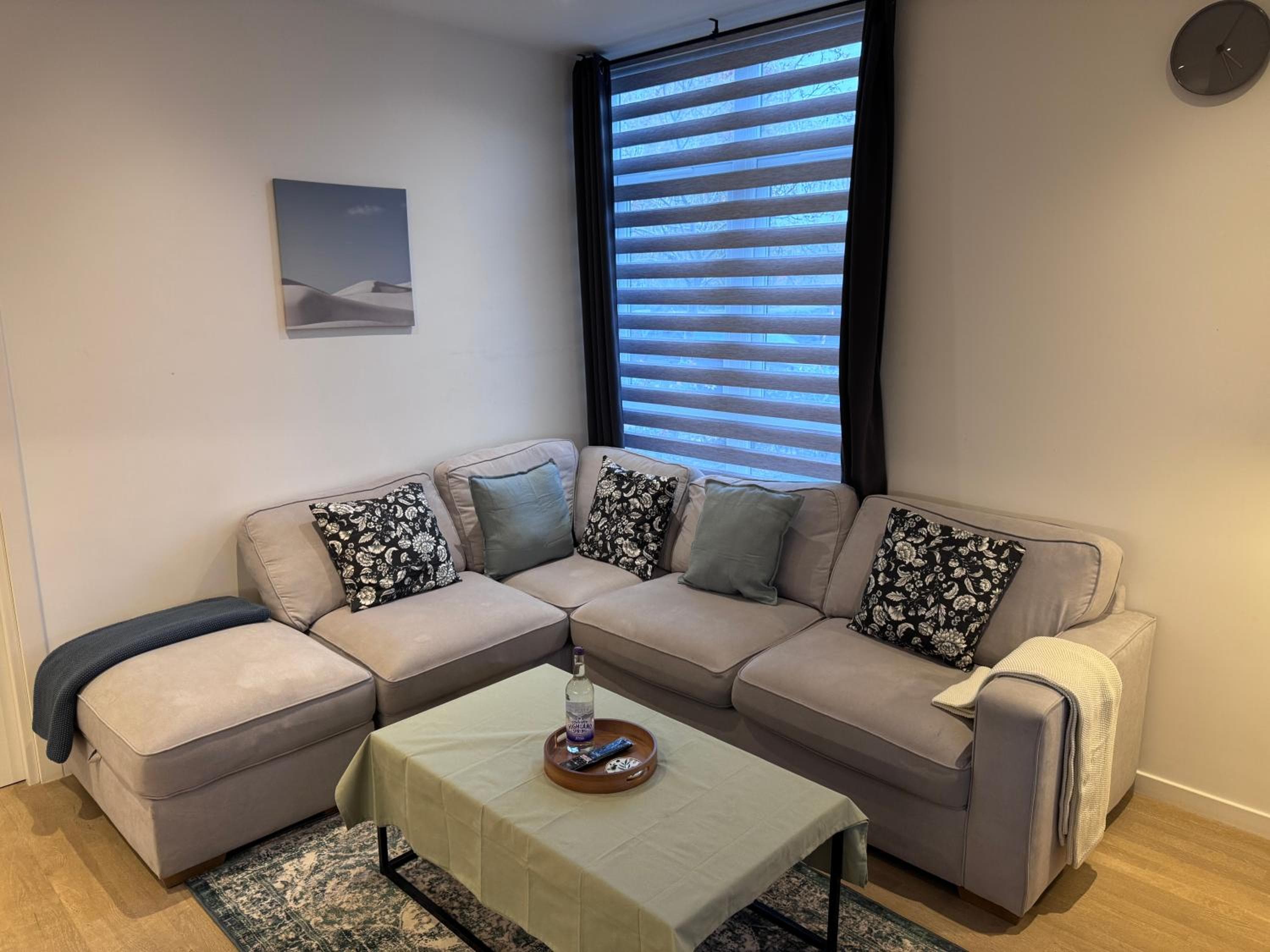 Woking Apartment