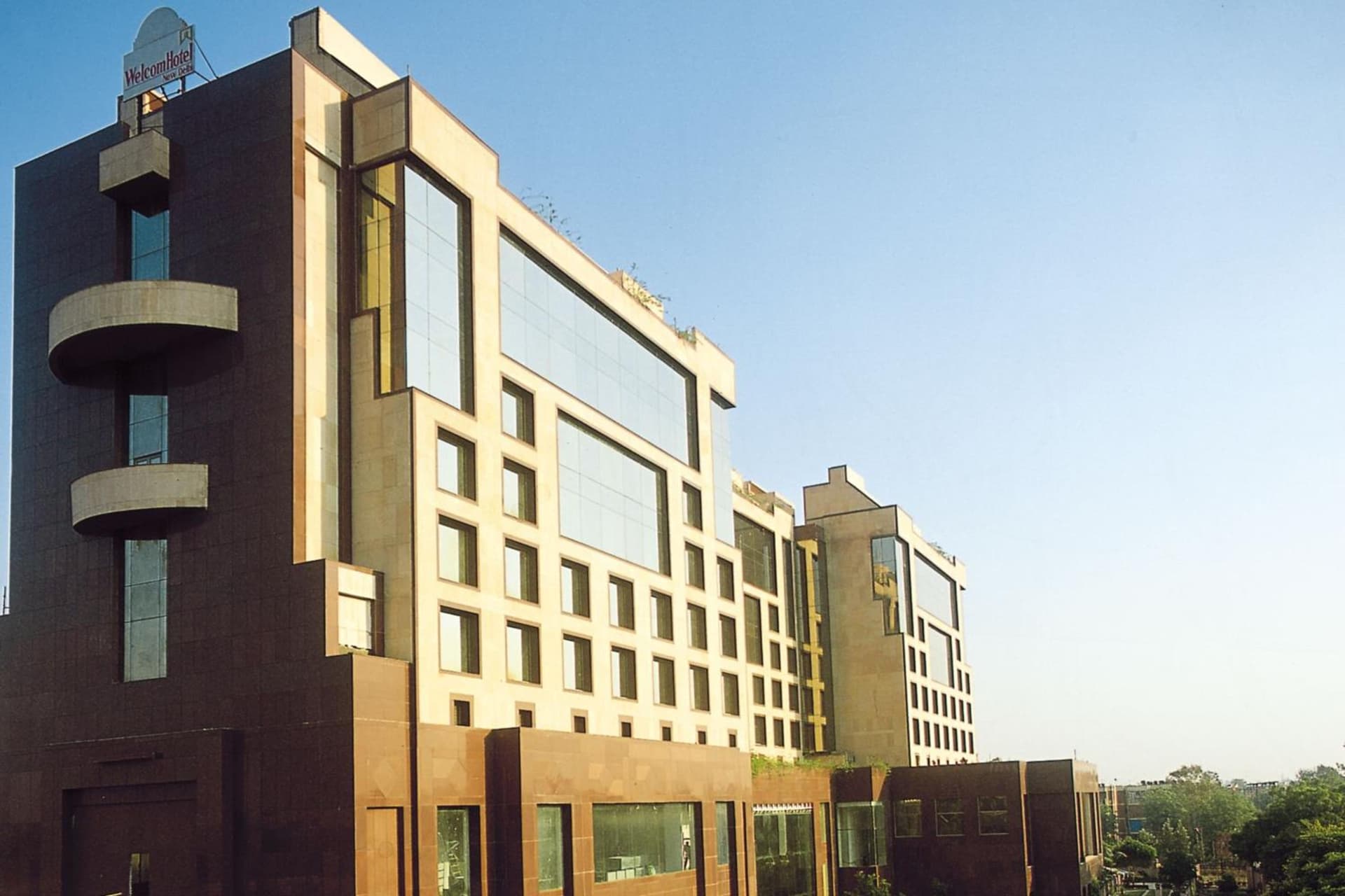 Sheraton New Delhi Hotel