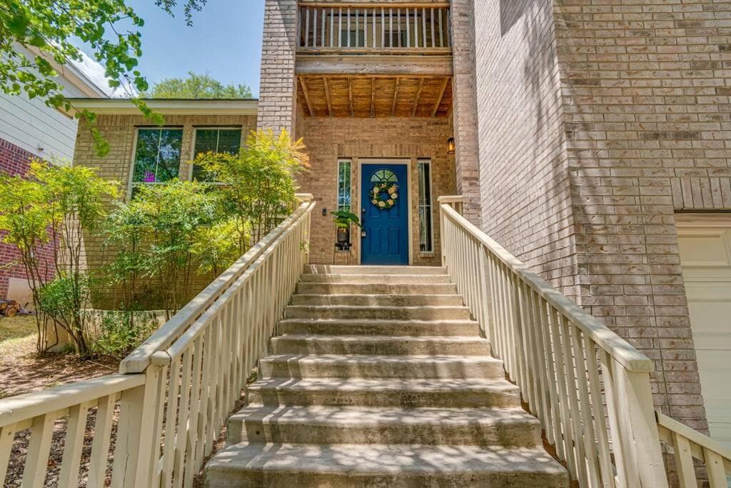 Large home near Randolph, bring the whole family