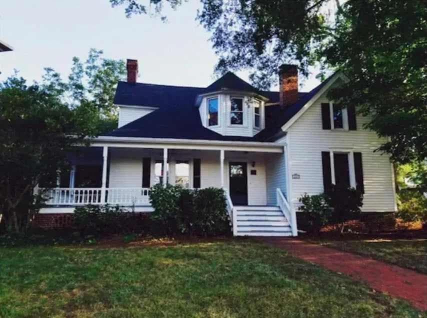 Historic Walking Distance Wraparound Porch