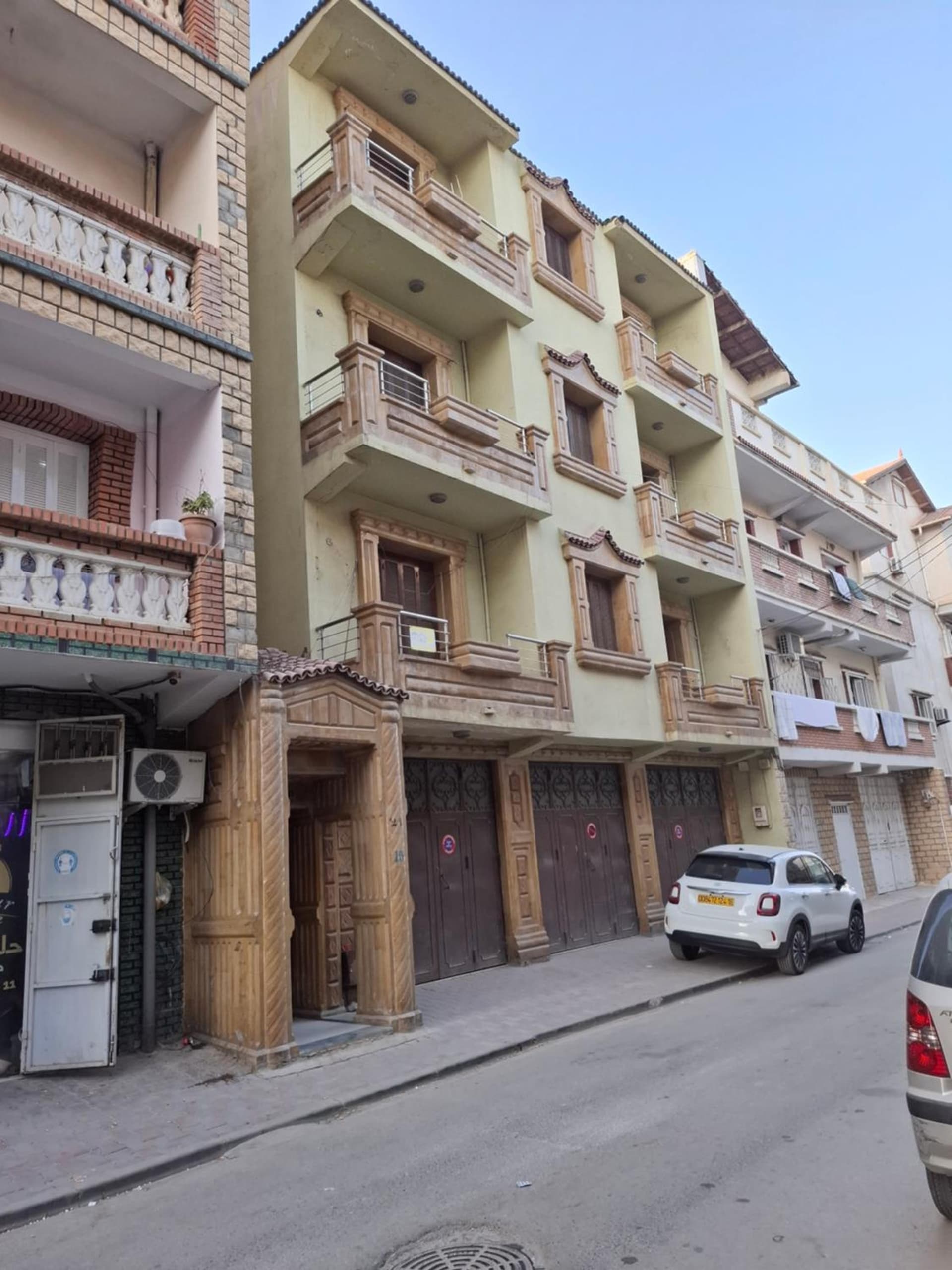 Transit Hostel