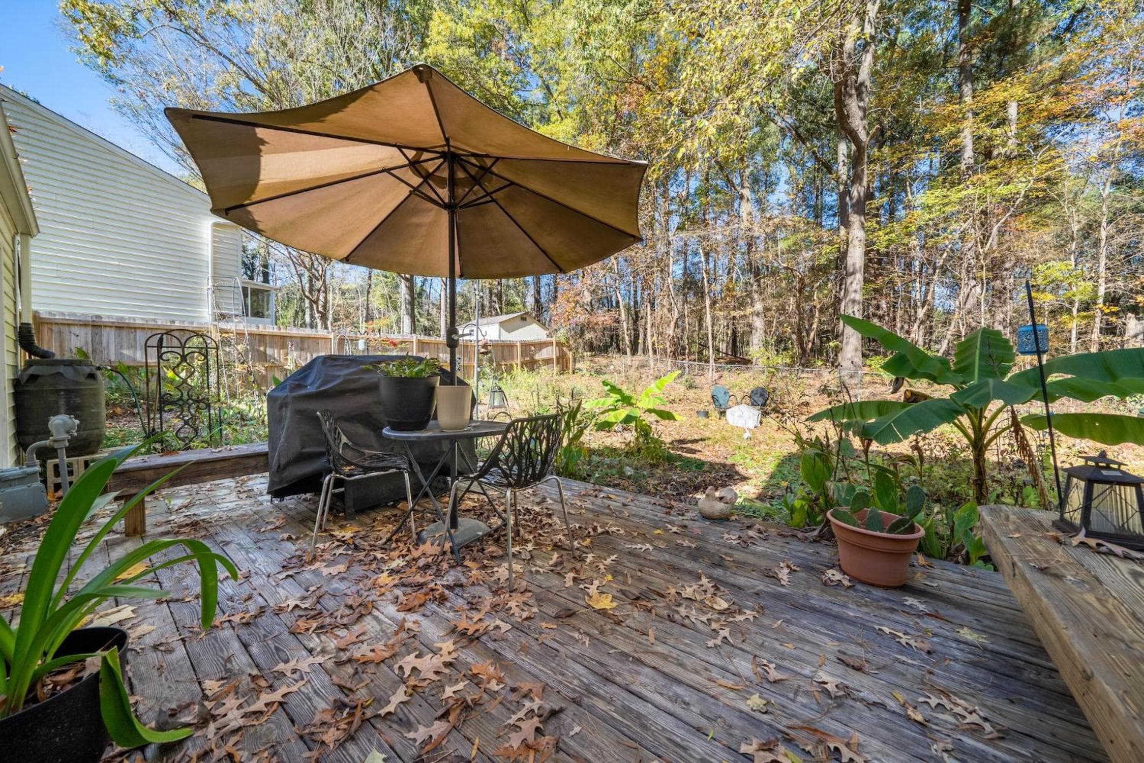 Birdwatchers 3BR Escape Near Raleigh Trails & NCSU