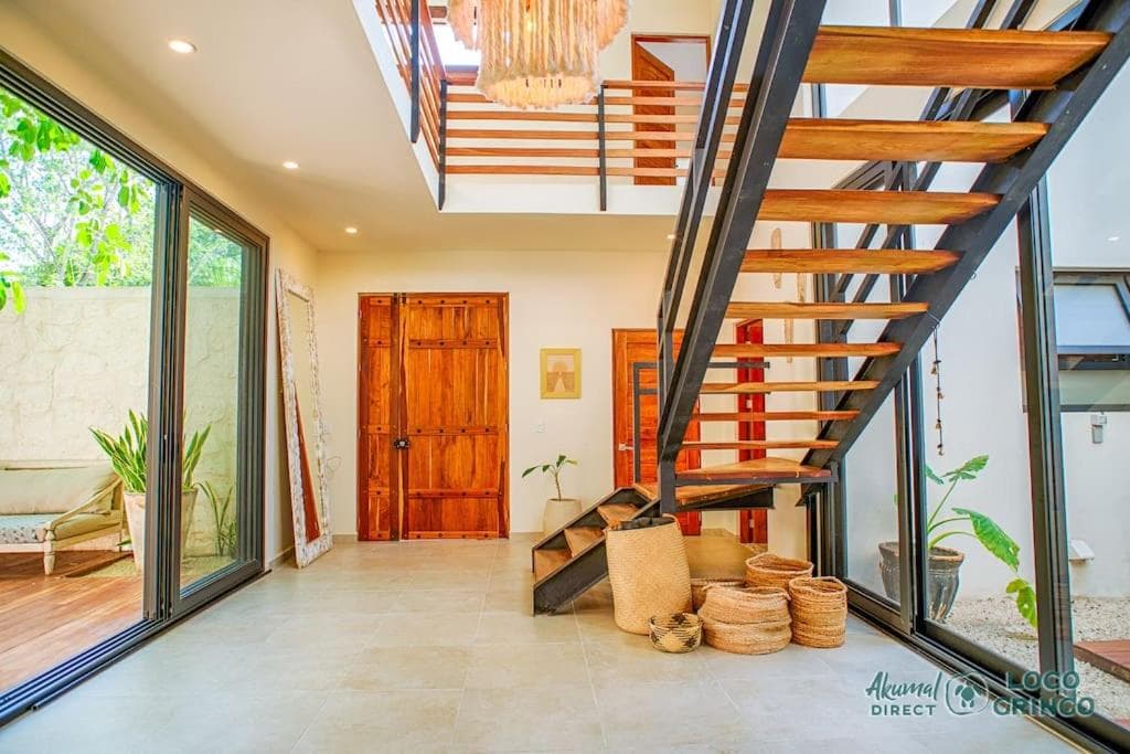 NEW! Chic villa with a pool, close to amenities & golf course!