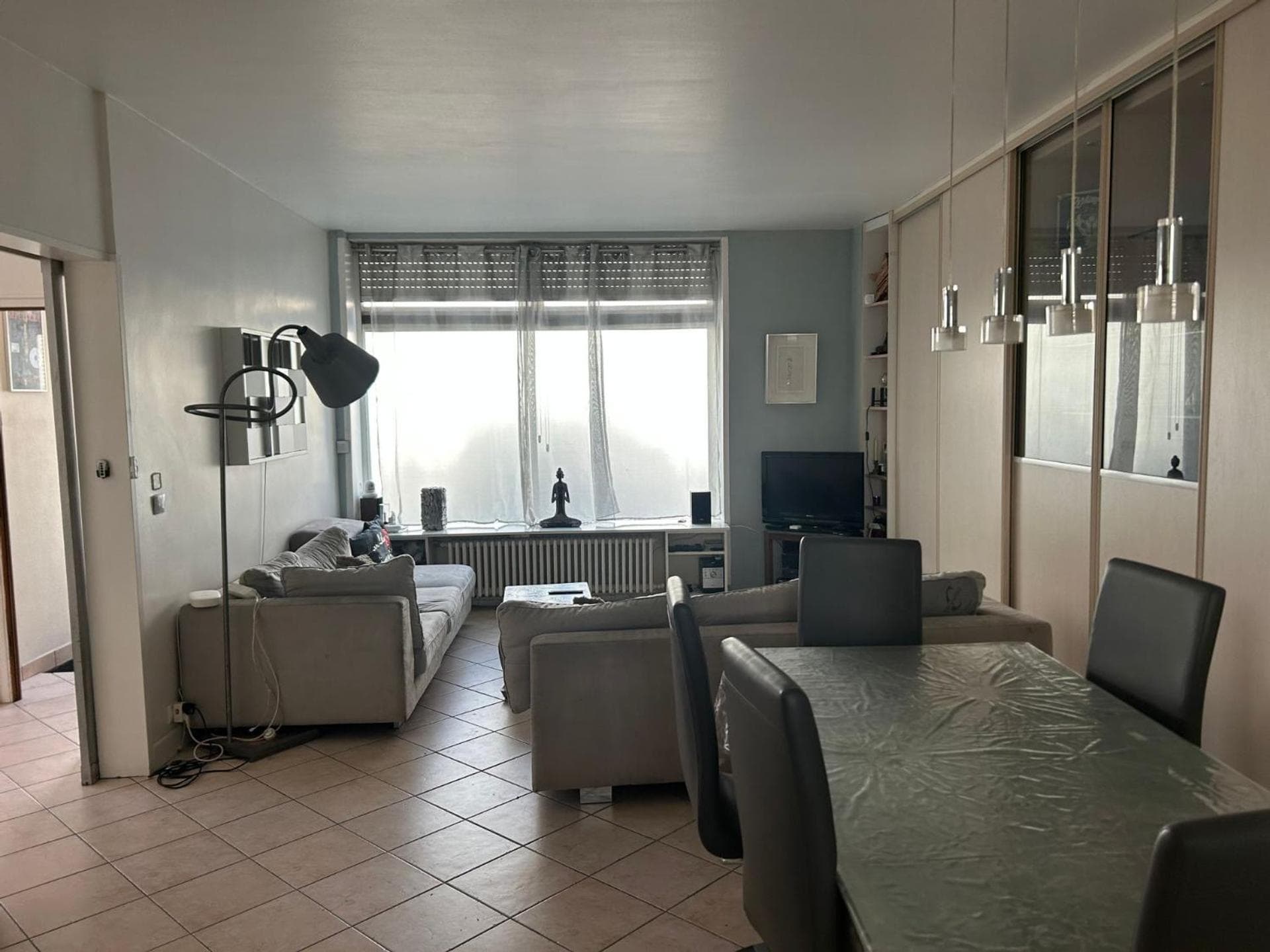 Appart calme avec Parking privé, Métro 3min, 12min Paris