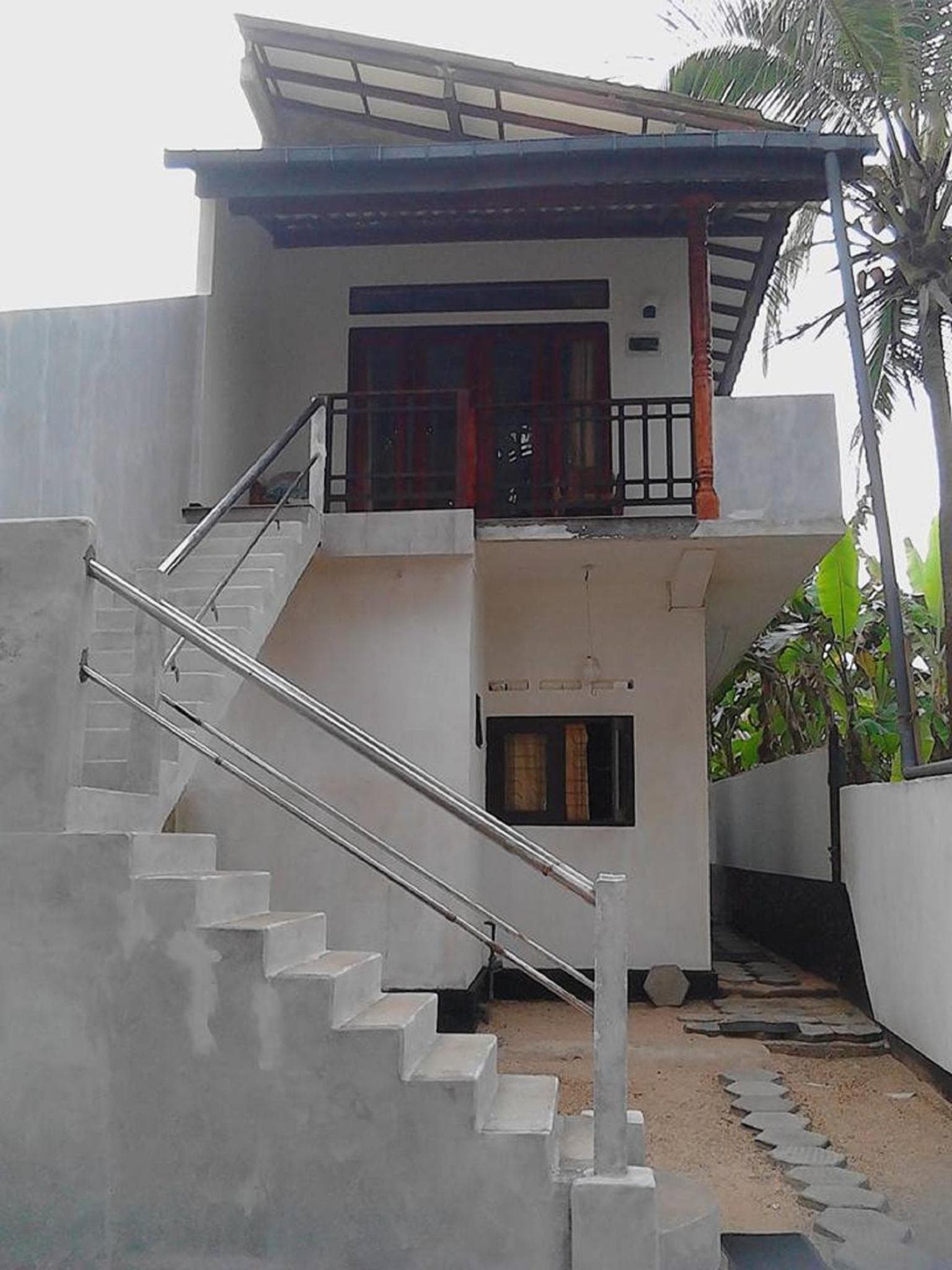 Arcade Beach Hotel