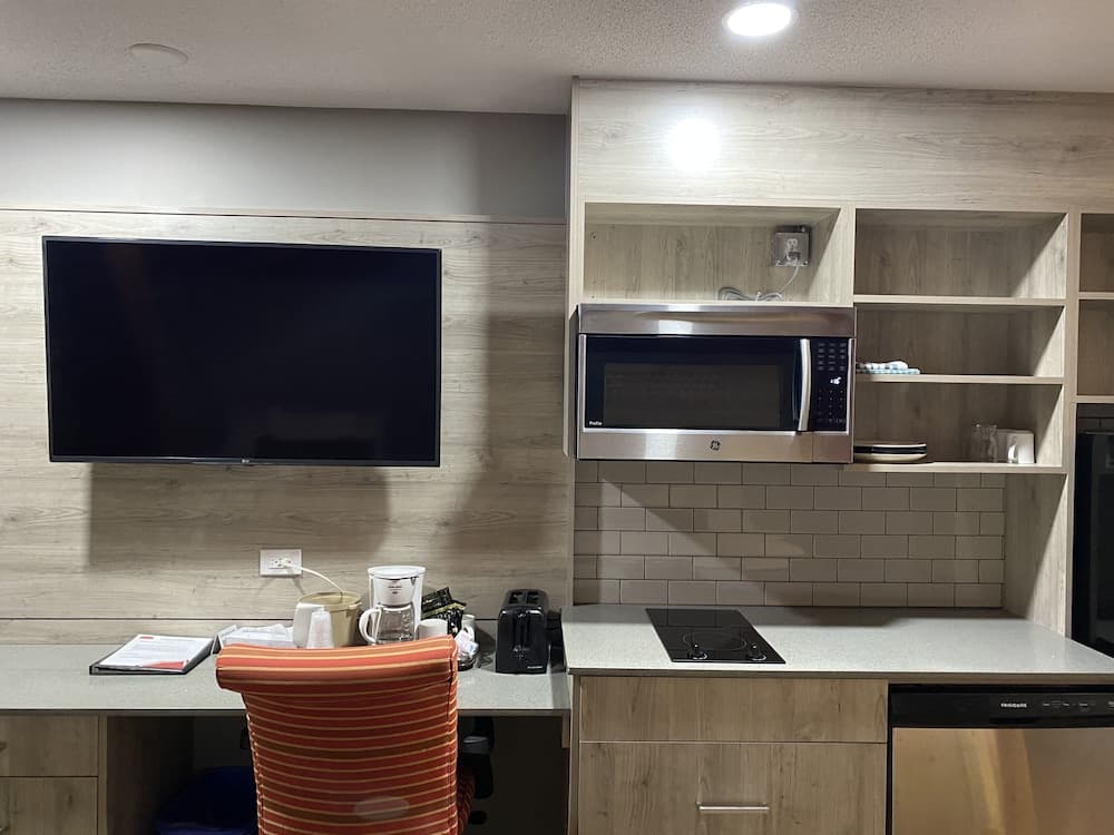 Ramada by Wyndham Medicine Hat