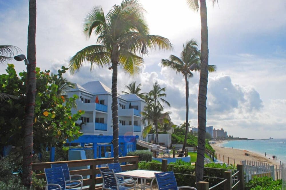 Beach Front Resort On Beautiful Beach Near Atlantis