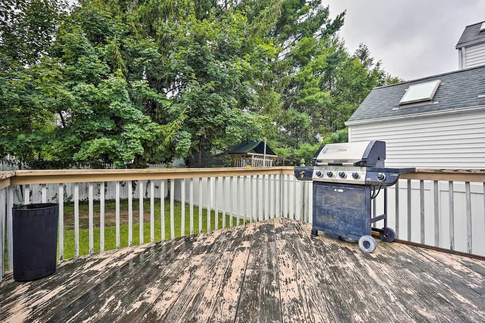 Lovely Home Near FDU & Holy Name Hospital!