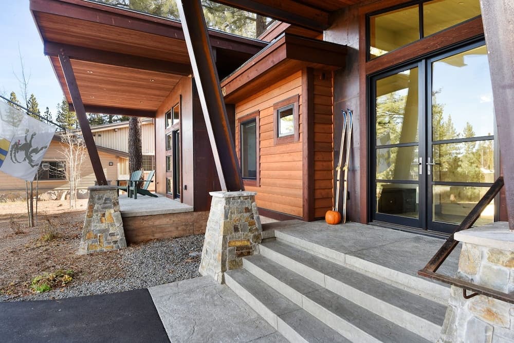 Henness House