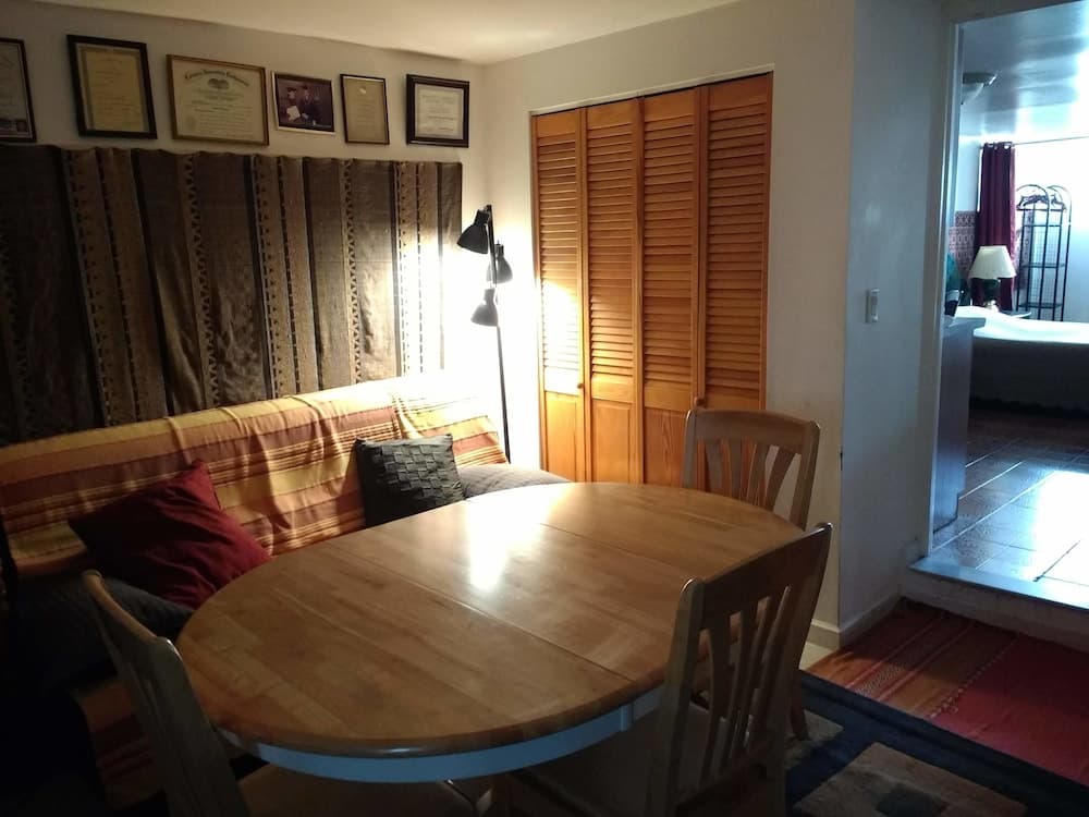 Astoria B&B
