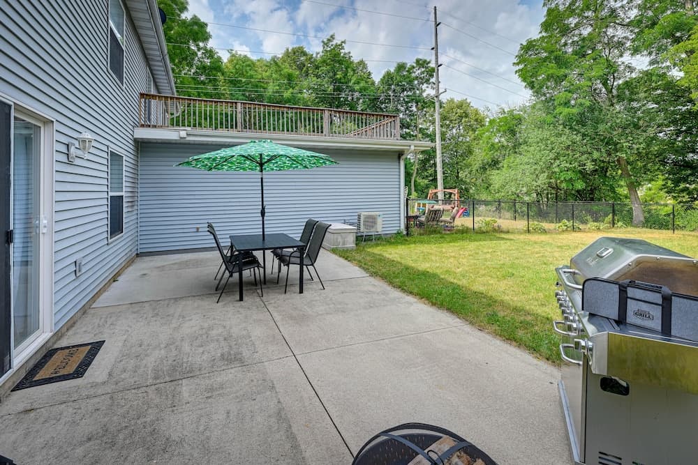Dog-friendly Baraboo Vacation Rental w/ Yard!