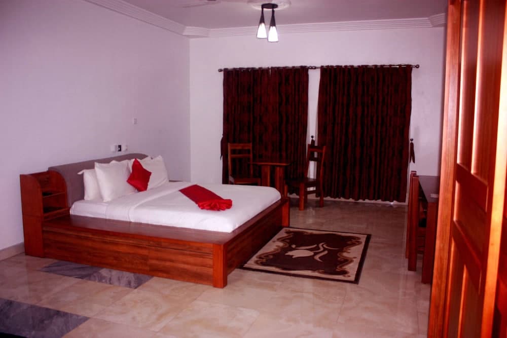 Ibisa Hotel