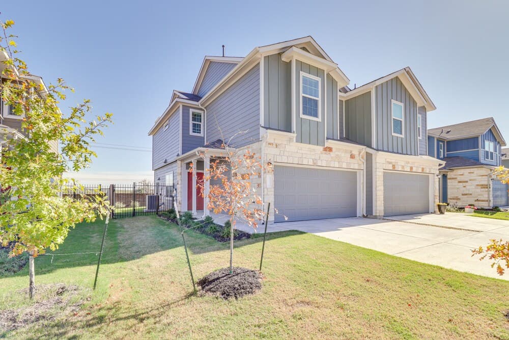 Quiet Home w/ Fenced Yard 12 Mi to Downtown Austin