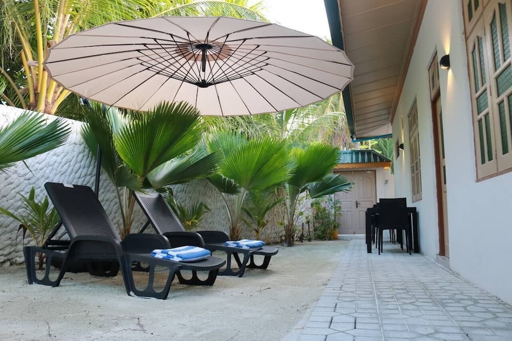 Oasis Village Fenfushi