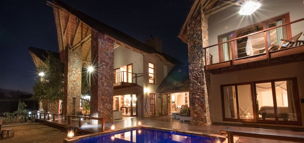 eKhaya Bush Villa