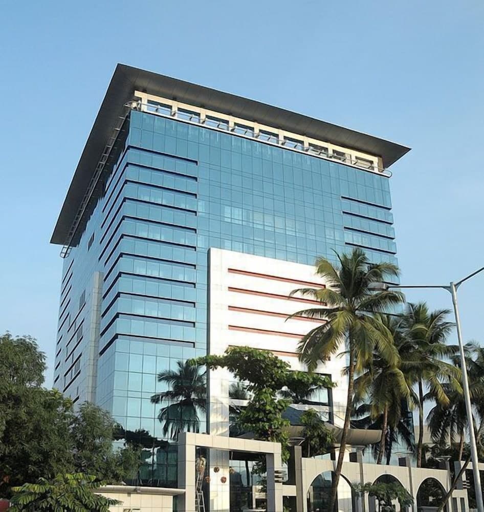 Vivanta Thane LBS Road