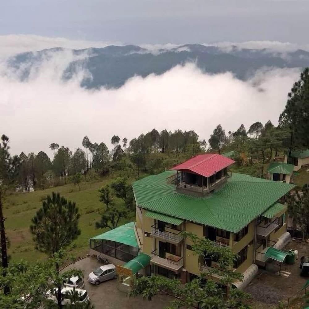 Corbett Hill Resorts by OpenSky, Lansdowne