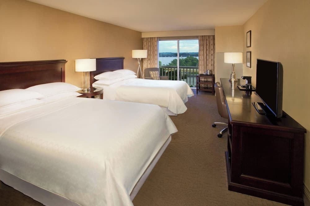 Sheraton Louisville Riverside by Marriott