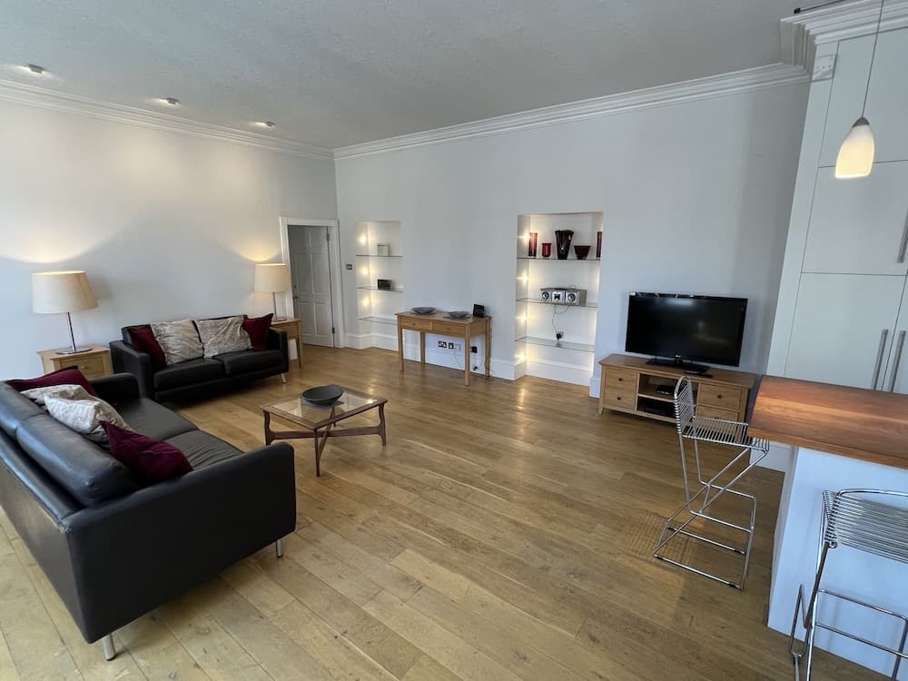 Historic Luxury Apartment in Inverness City Centre
