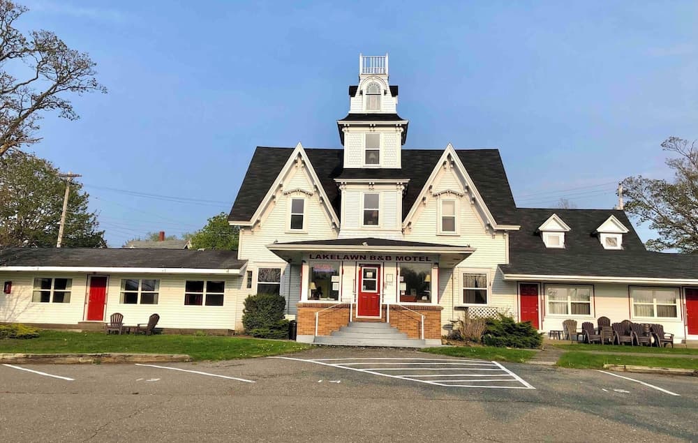 Lakelawn B&B Motel